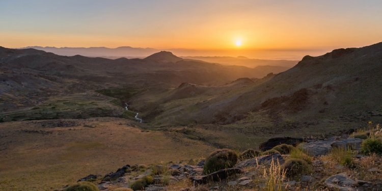 Le soleil depuis le col du