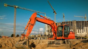 International construction is booming, and most contracts require environmental insurance. (Photo: Shutterstock)