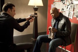 Luke Kirby (l.) and Samuel L. Jackson in ‘The Samaritan.